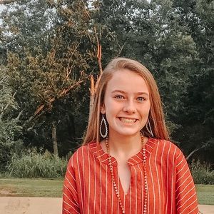 Meet your Posher, Jade